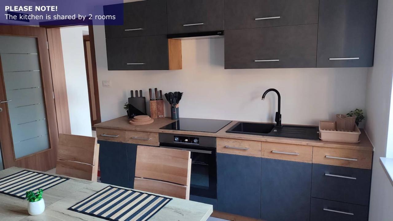 וולי לוסיניי Amaryllis Residence, Apartment Diana & Deluxe Rooms With Shared Kitchen מראה חיצוני תמונה